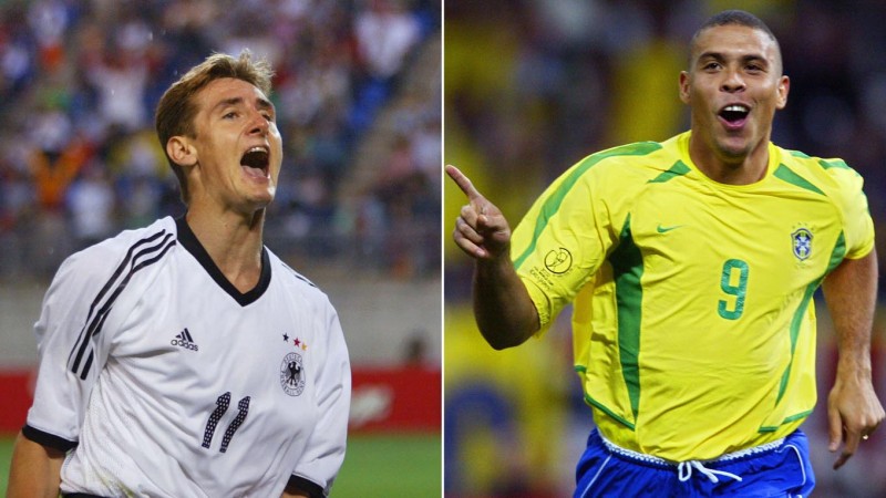 Miroslav Klose a Ronaldo (footballtipcast.com)