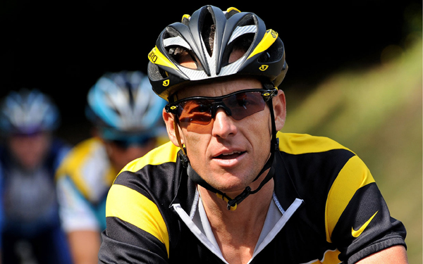 Lance Armstrong (sporteology.com)