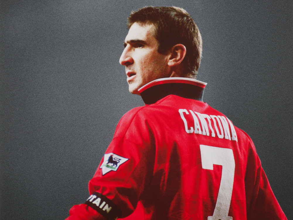 Cantona (thefootballchronicle.com)