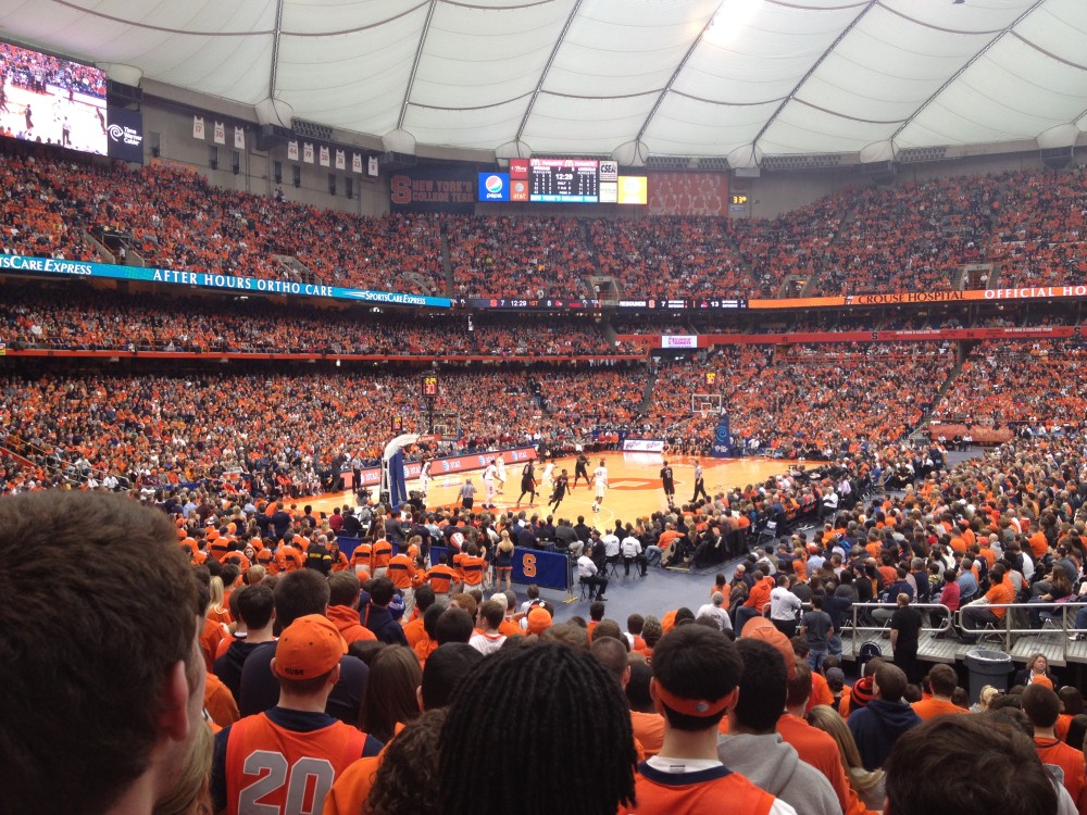 Carrier Dome (wikimedia.org)